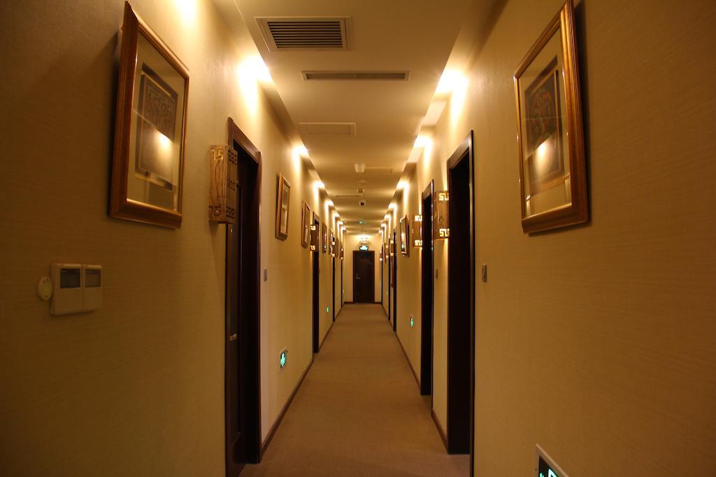 Beijing Imperial Courtyard Hotel Buitenkant foto