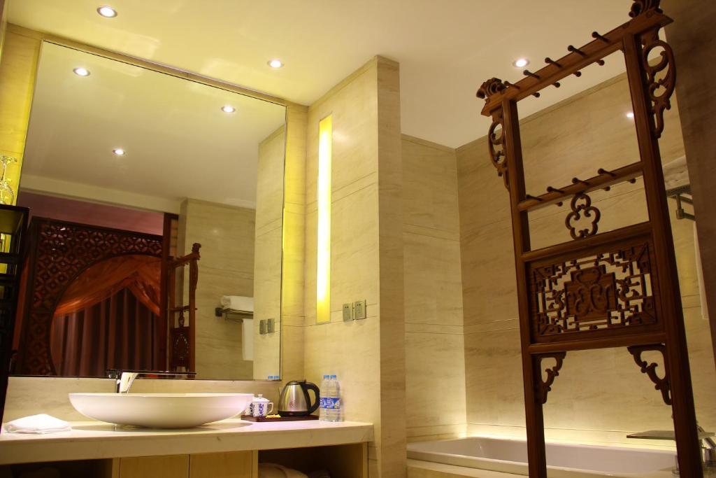 Beijing Imperial Courtyard Hotel Buitenkant foto